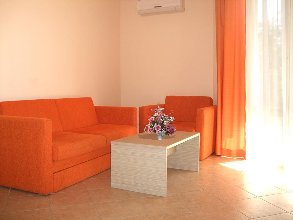 Royal Sun Aparthotel Pantai Sunny Luaran gambar